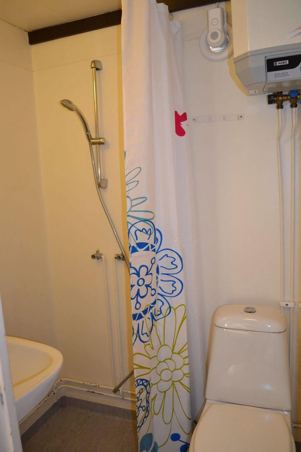 Отель First Camp Siljansbadet - Raettvik Экстерьер фото